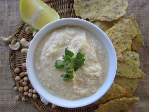 HUMMUS